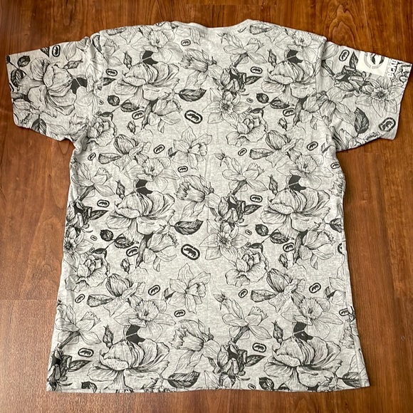 Men’s Ecko Unltd. Floral Gray Shirt - size Large - Picture 2 of 6